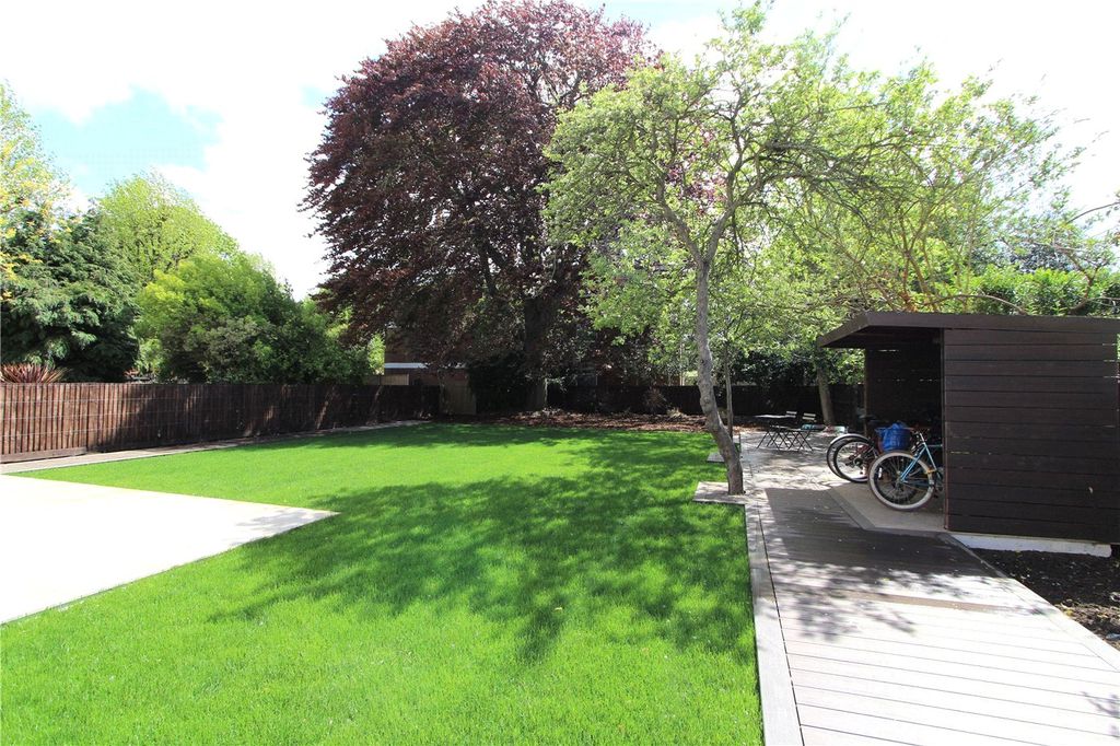 Property photo 3 of 7 Picture No. 04