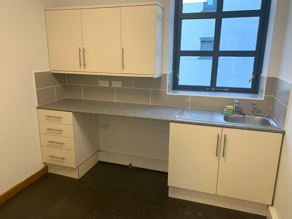 Property photo 3 of 4 Img_2715.Jpg