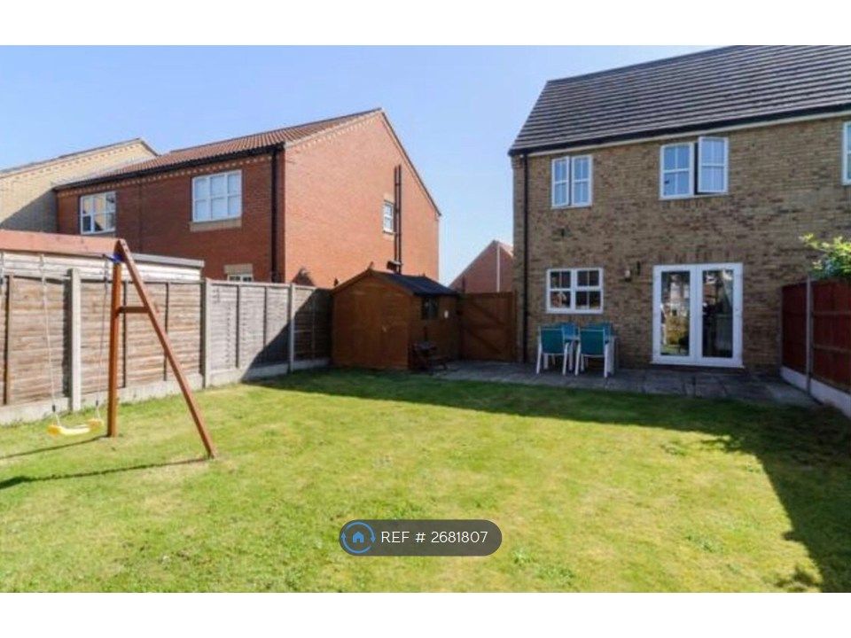 Property photo 2 of 13