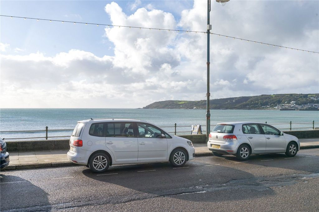 Property photo 3 of 10 Picture No. 13