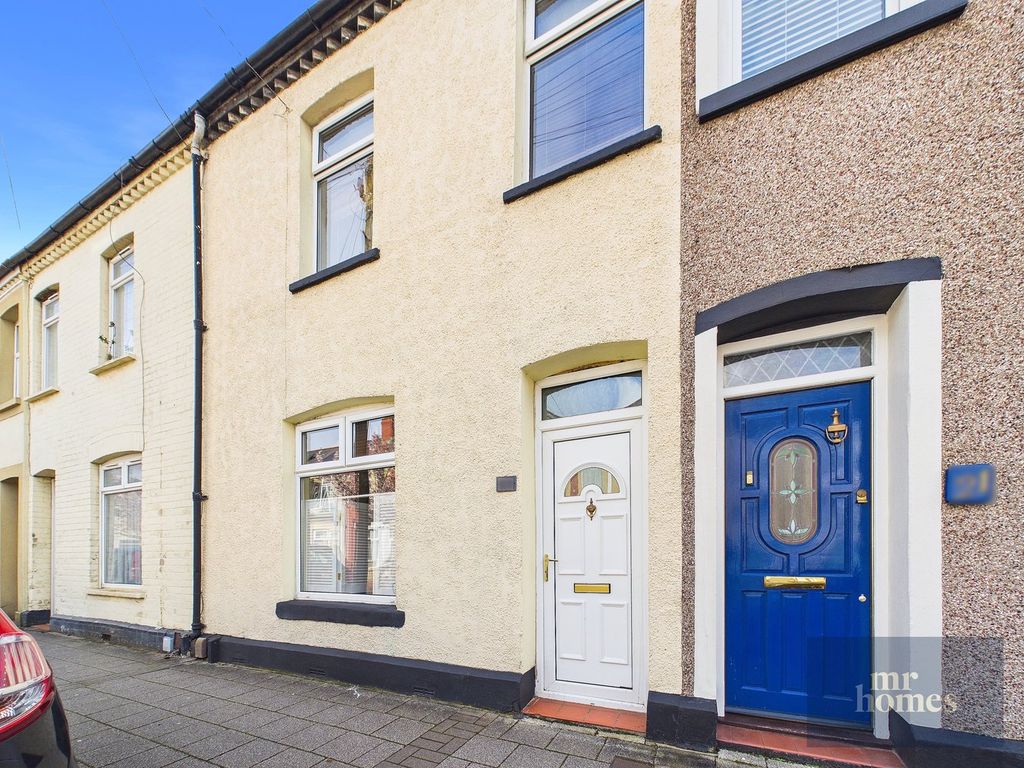 Property photo 1 of 50