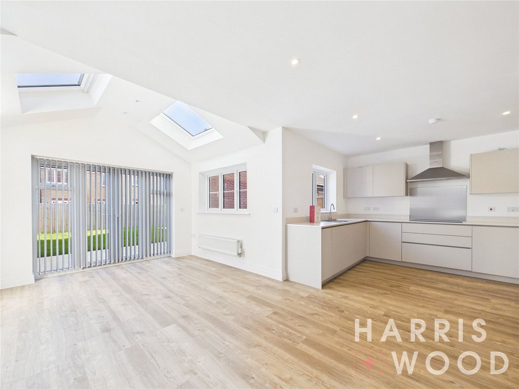 Property photo 2 of 23 Picture No. 10