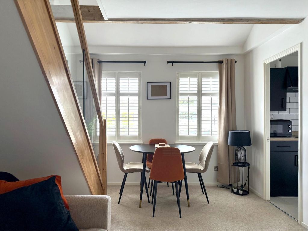 Property photo 3 of 19 Lounge/Dining Room