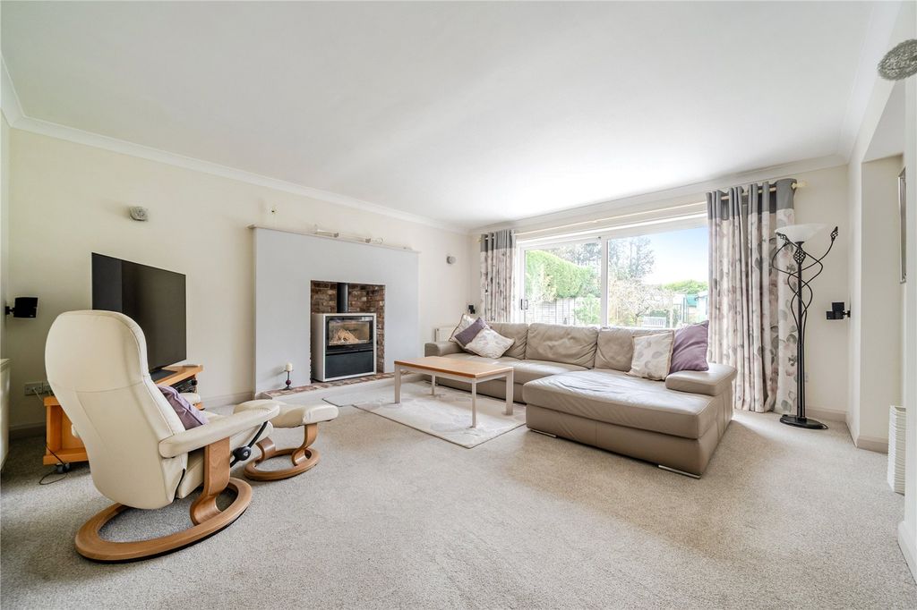 Property photo 2 of 16 Picture No. 08