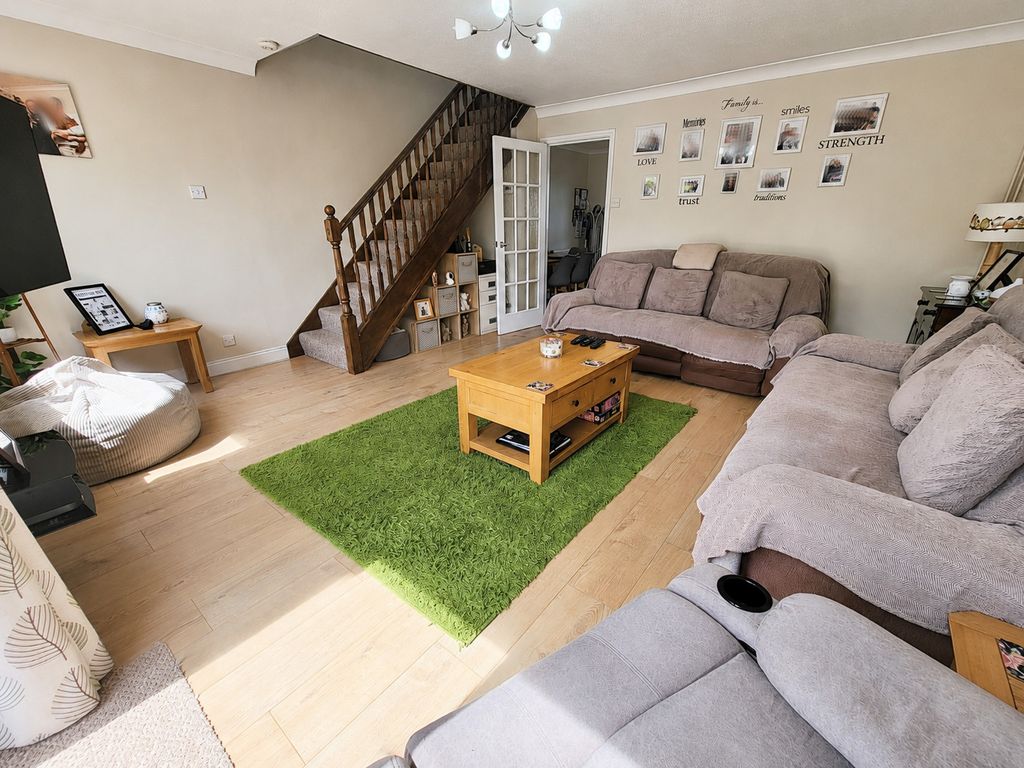 Property photo 2 of 14