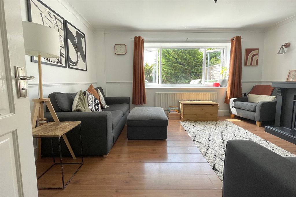 Property photo 2 of 14 Picture No. 04