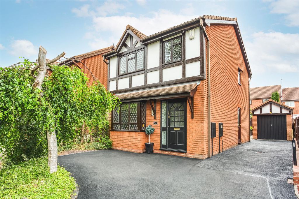 Property photo 1 of 16