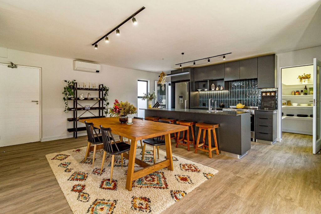 Property photo 2 of 45 St1722043