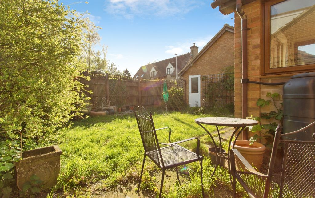 Property photo 3 of 21