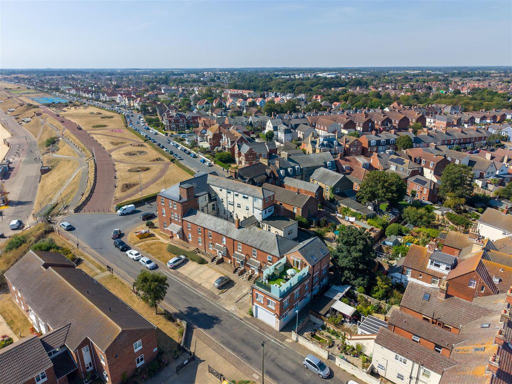 Property photo 3 of 41 Drone