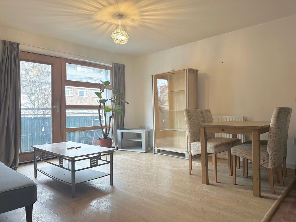 Property photo 3 of 7