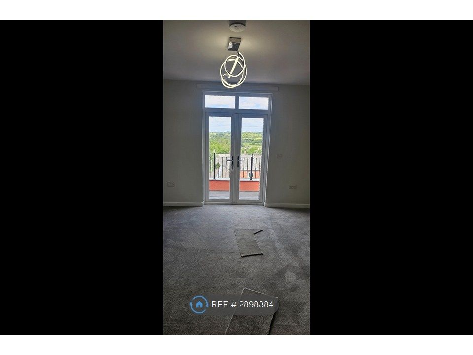 Property photo 1 of 27