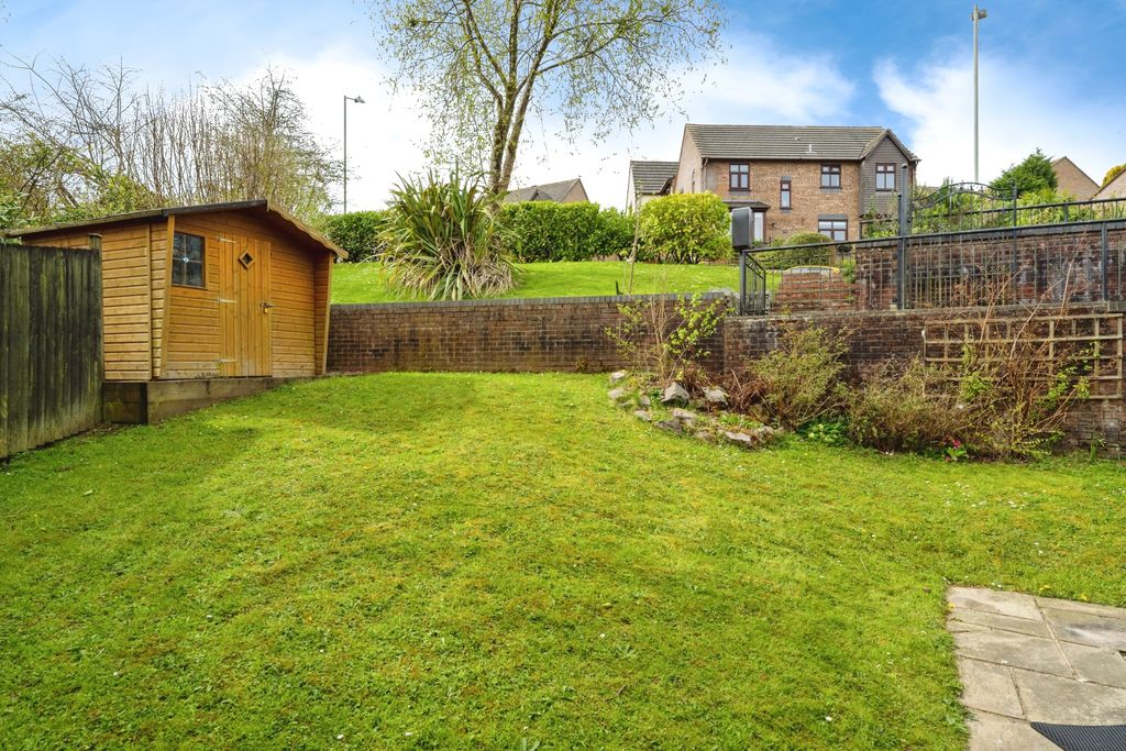 Property photo 3 of 15