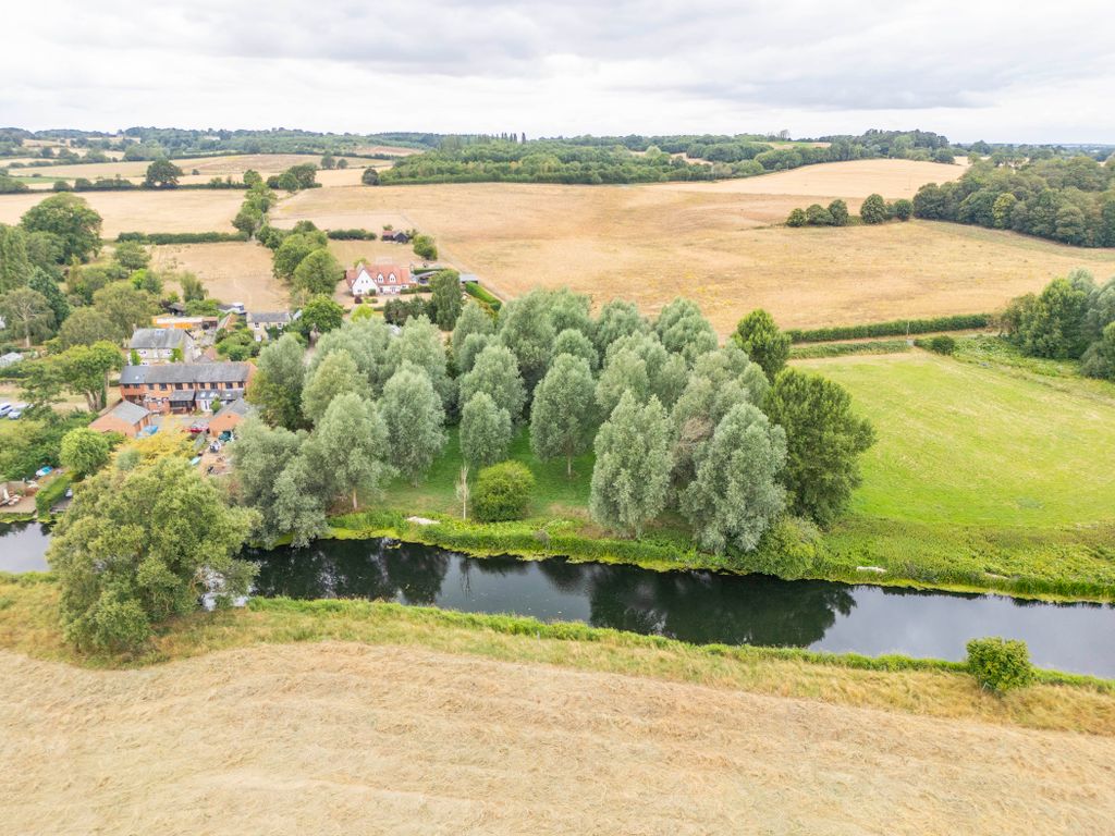Property photo 2 of 9 Dji_0587