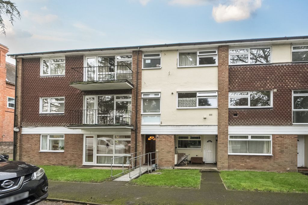 Property photo 1 of 25 1389399-19-69416E...