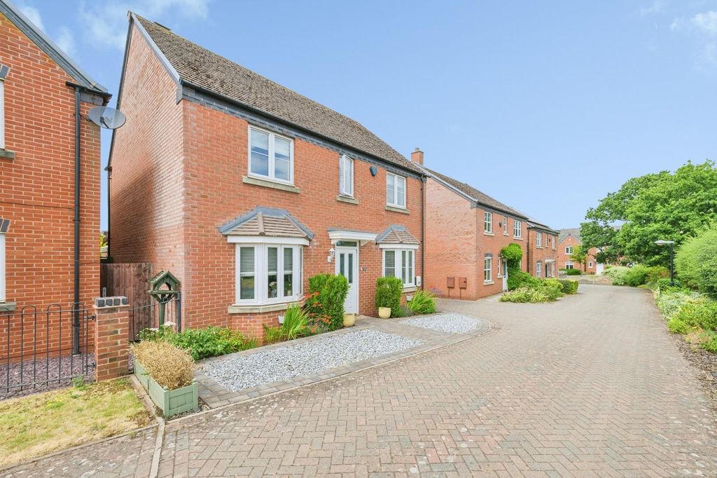 Property photo 1 of 29 Armada32.Jpg