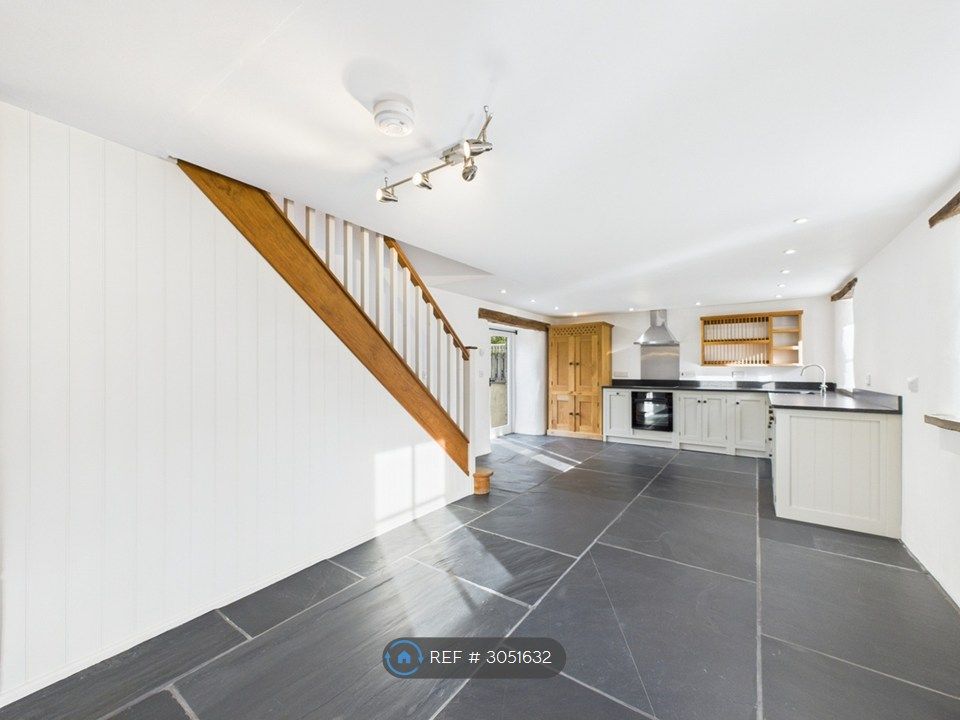 Property photo 2 of 12 Kitchen / Living Area