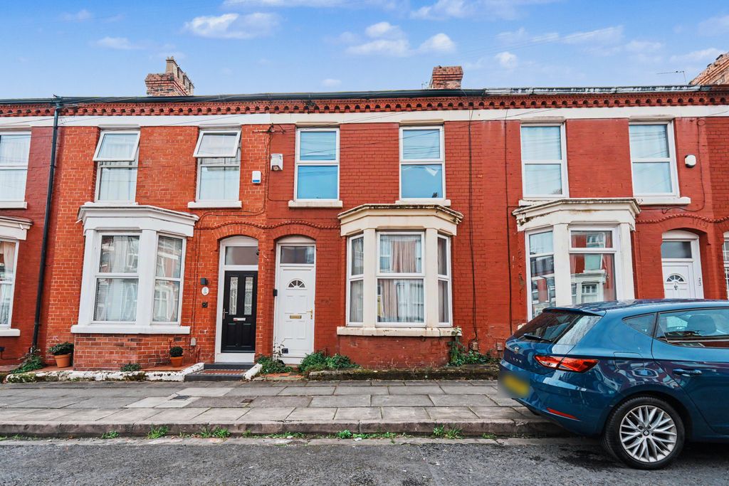 Property photo 1 of 11 21 Rosslyn Street, Liverpool, Merseyside, L17 7DL