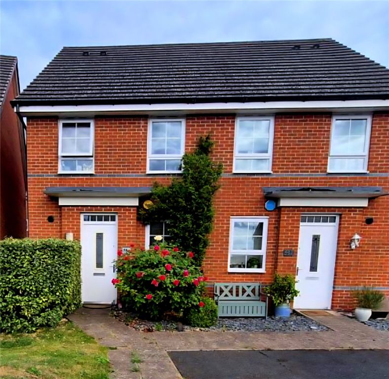 Property photo 1 of 17 Front