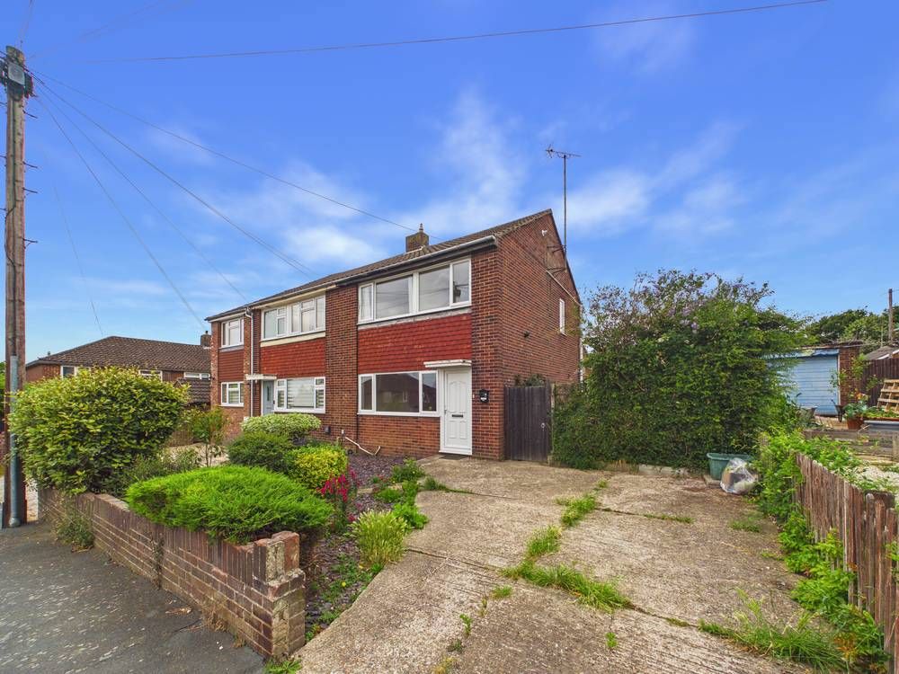 Property photo 1 of 16 Giraffe360-Still016
