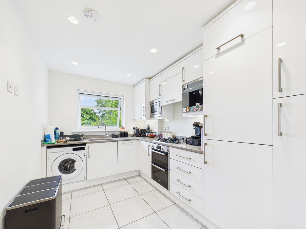Property photo 1 of 8 4229291