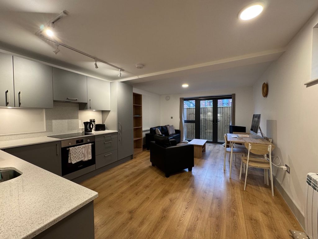 Property photo 2 of 7 Picture No. 08