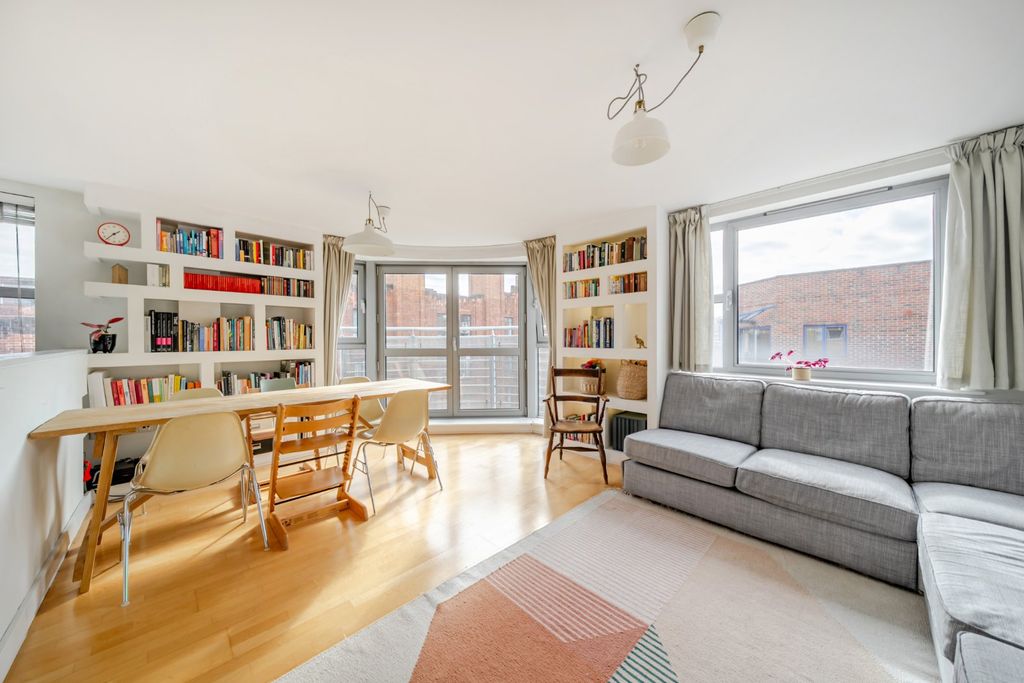 Property photo 1 of 19 Picture No. 07