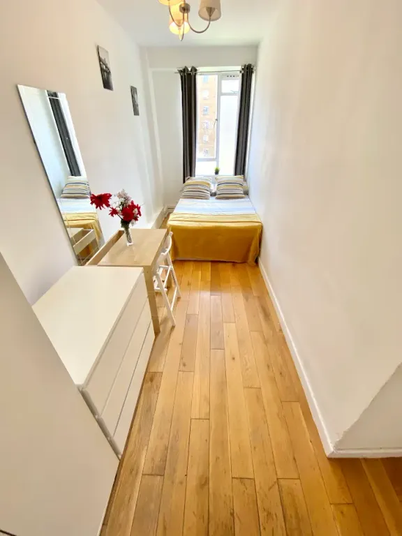 Property photo 1 of 4