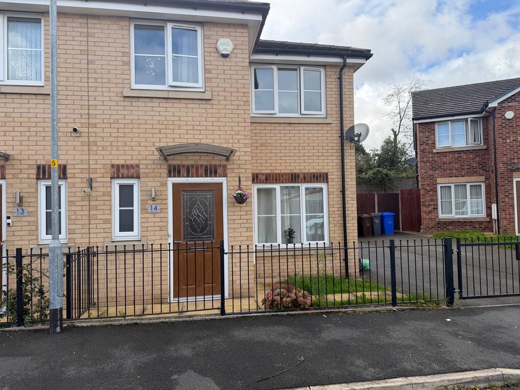 Property photo 1 of 14