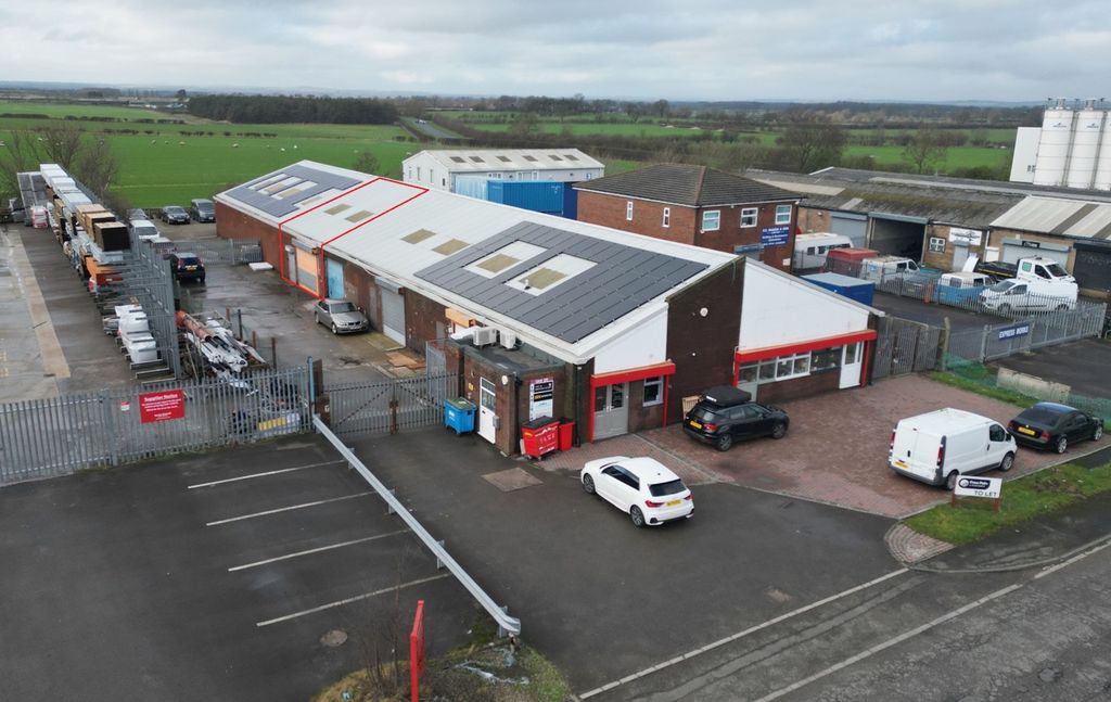 Property photo 2 of 7