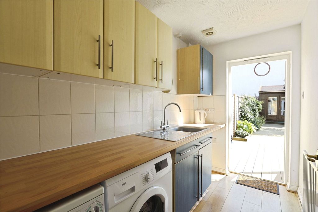 Property photo 2 of 9 Picture No. 03