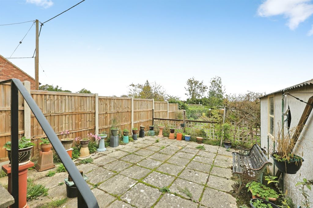 Property photo 2 of 9