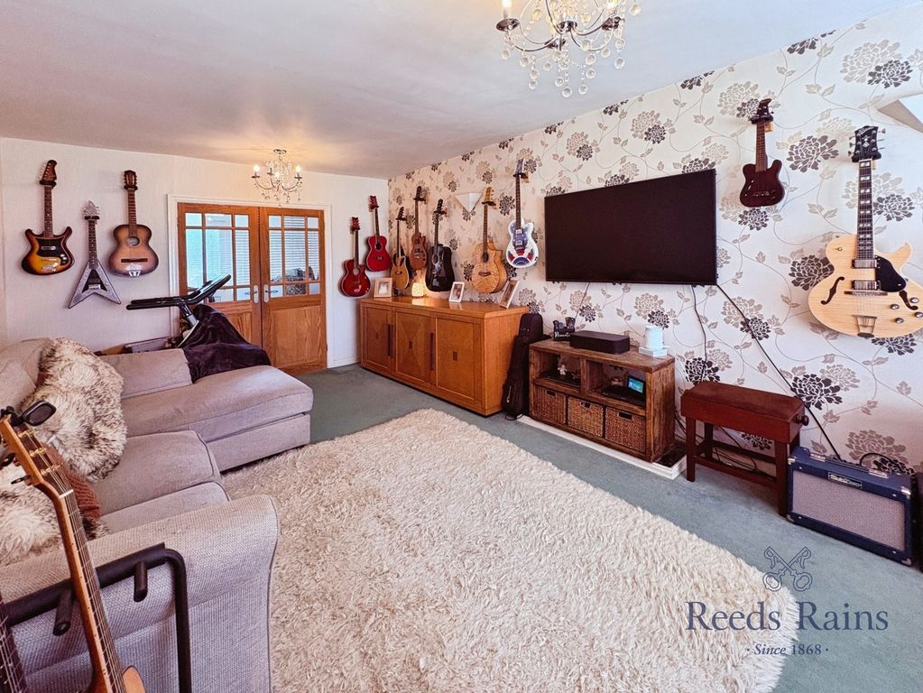 Property photo 2 of 7 Picture No. 06
