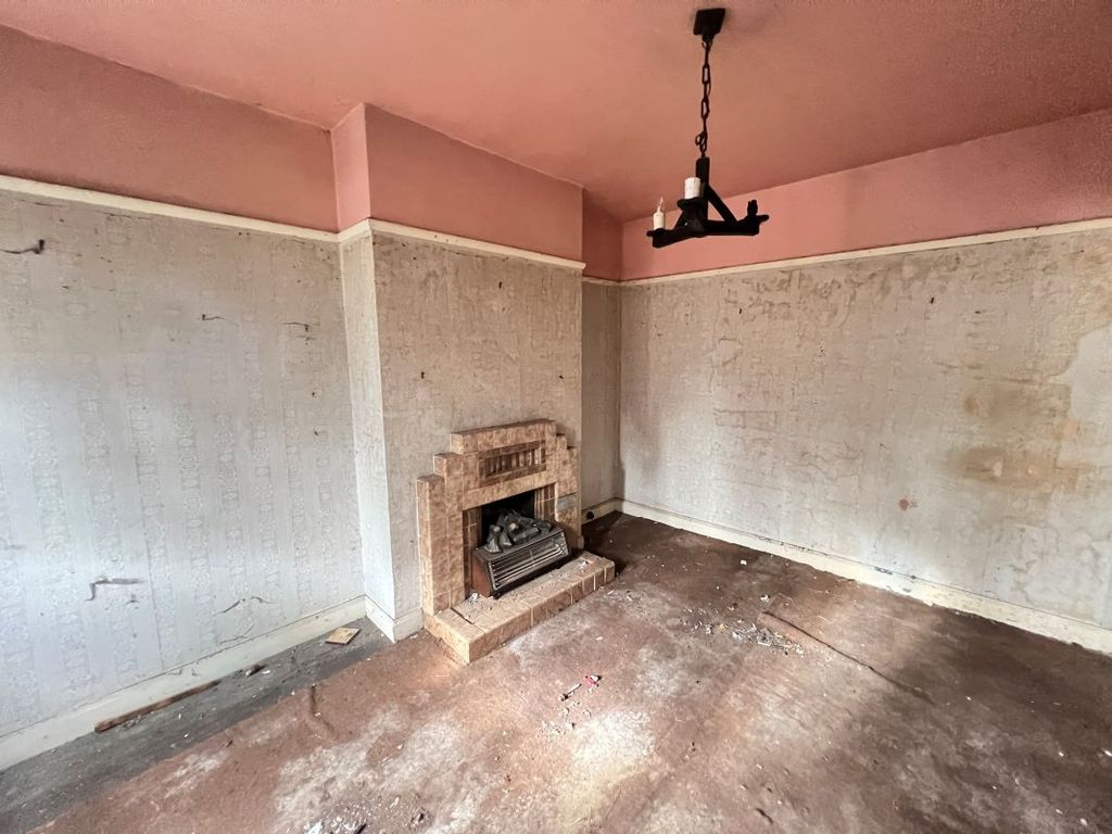 Property photo 3 of 24