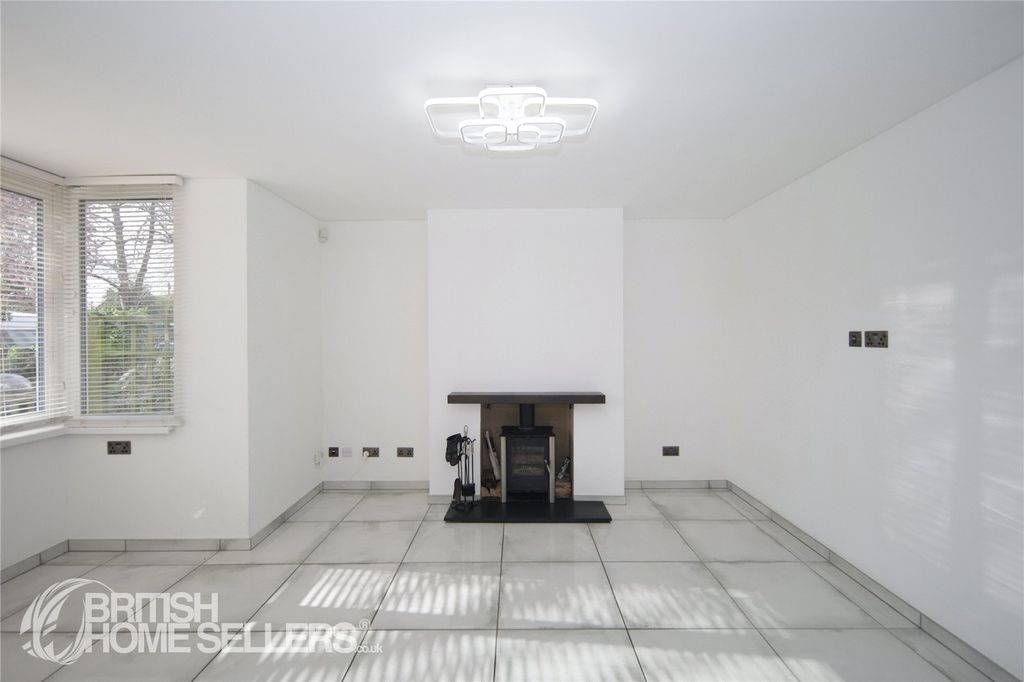 Property photo 3 of 20 Picture No. 19