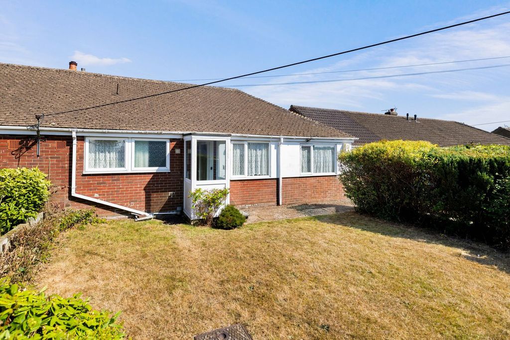 Property photo 1 of 21