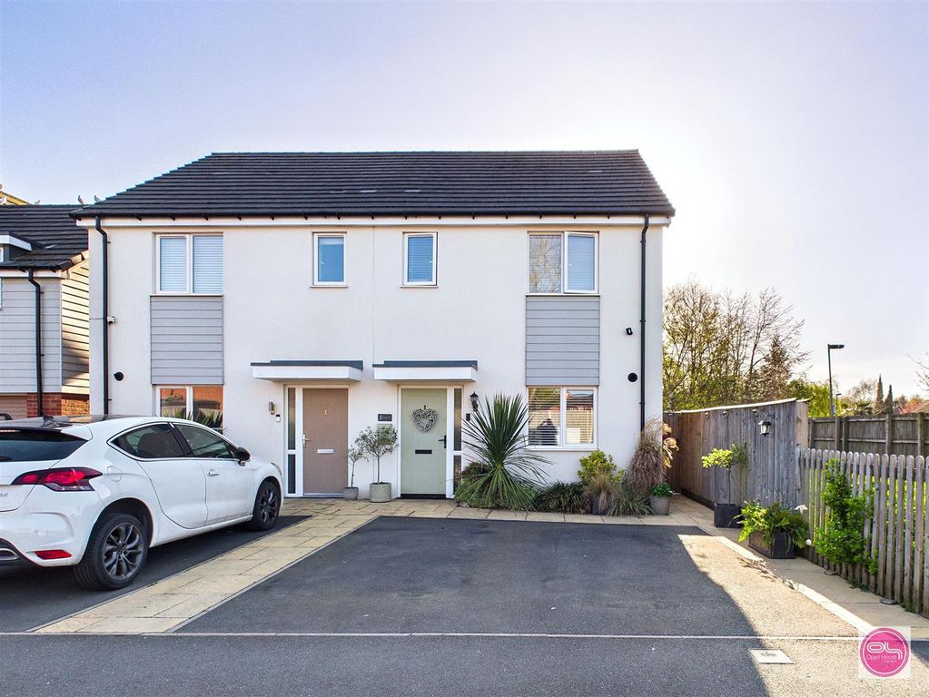 Property photo 2 of 27 Acacia Lane, Branston (32).Jpg