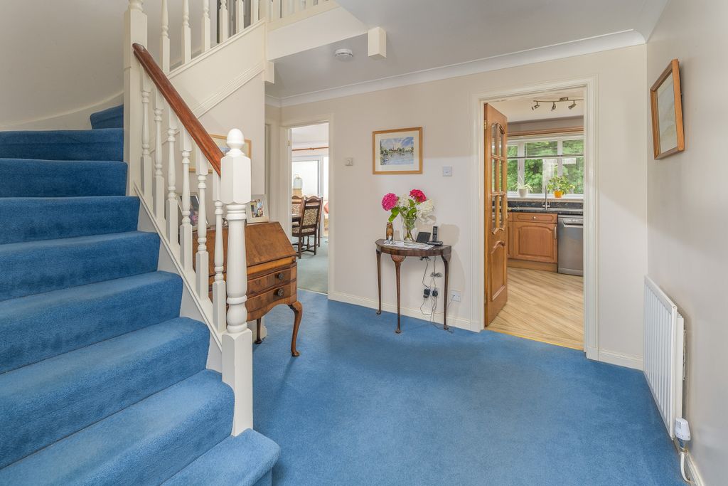 Property photo 3 of 48 Hall-2