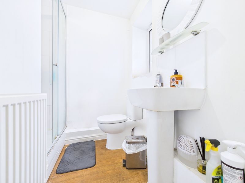 Property photo 3 of 10 Photo 7