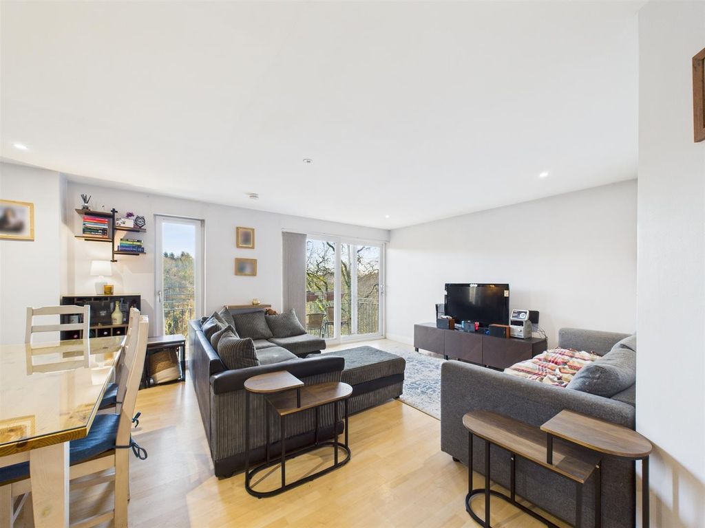 Additional image 4 of 2 bed flat for sale40 Riverside Park, Blairgowrie PH10