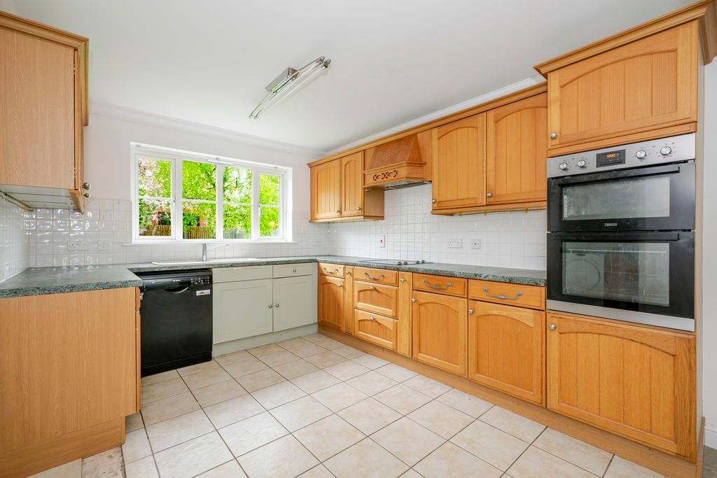 Property photo 2 of 21 Photo 19