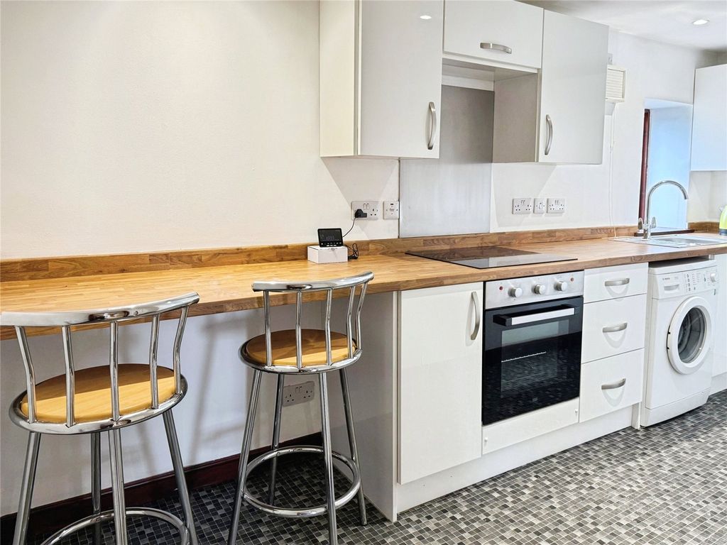 Property photo 3 of 13 Picture No. 07