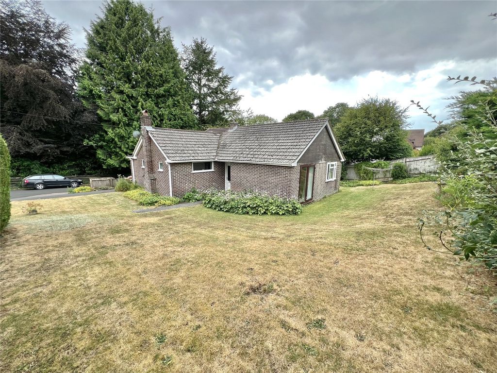 Property photo 2 of 12 Picture No. 19
