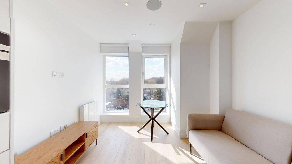 Property photo 1 of 15 Living Room