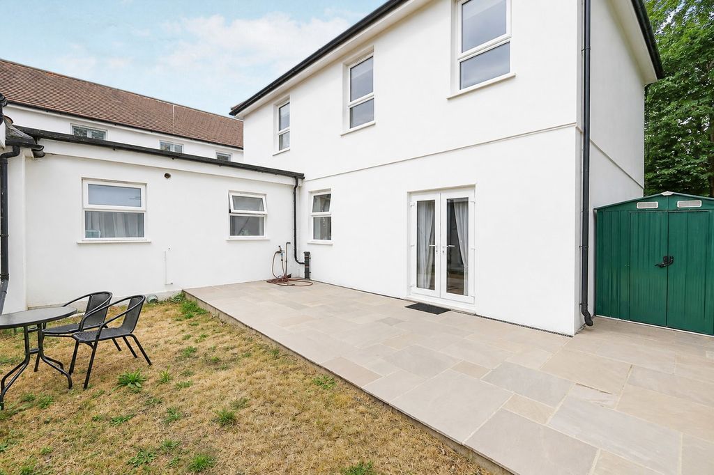 Property photo 3 of 19 Pbox-Img.Jpg