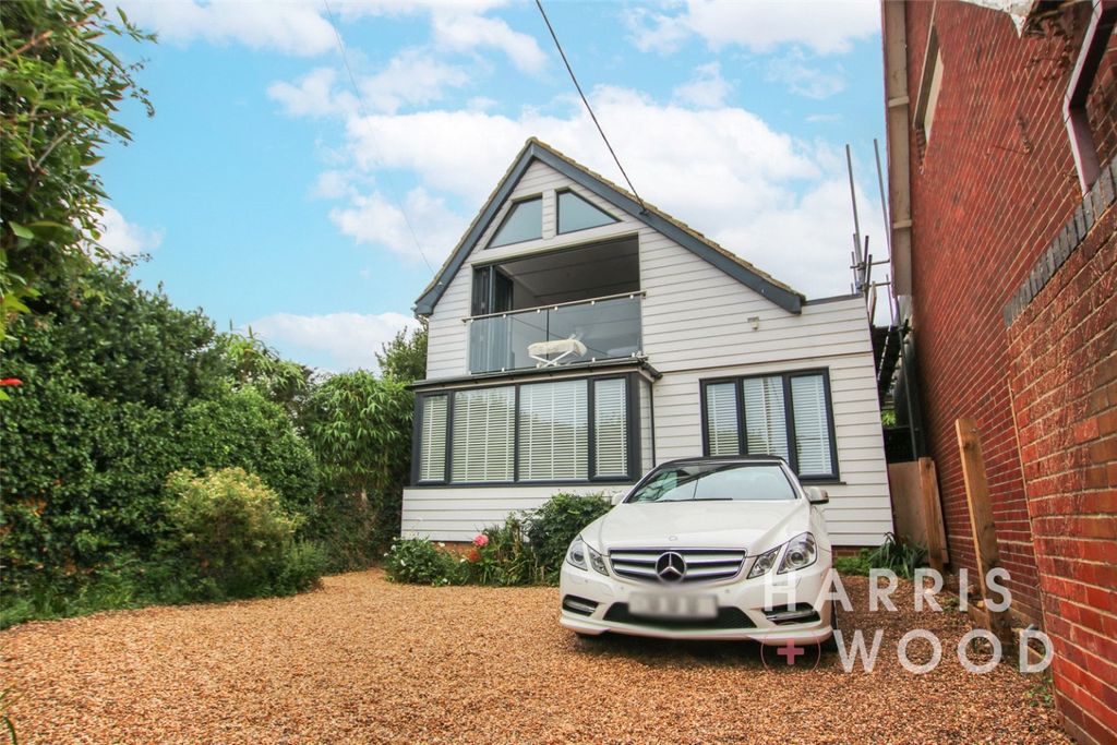 Property photo 1 of 43 3823900