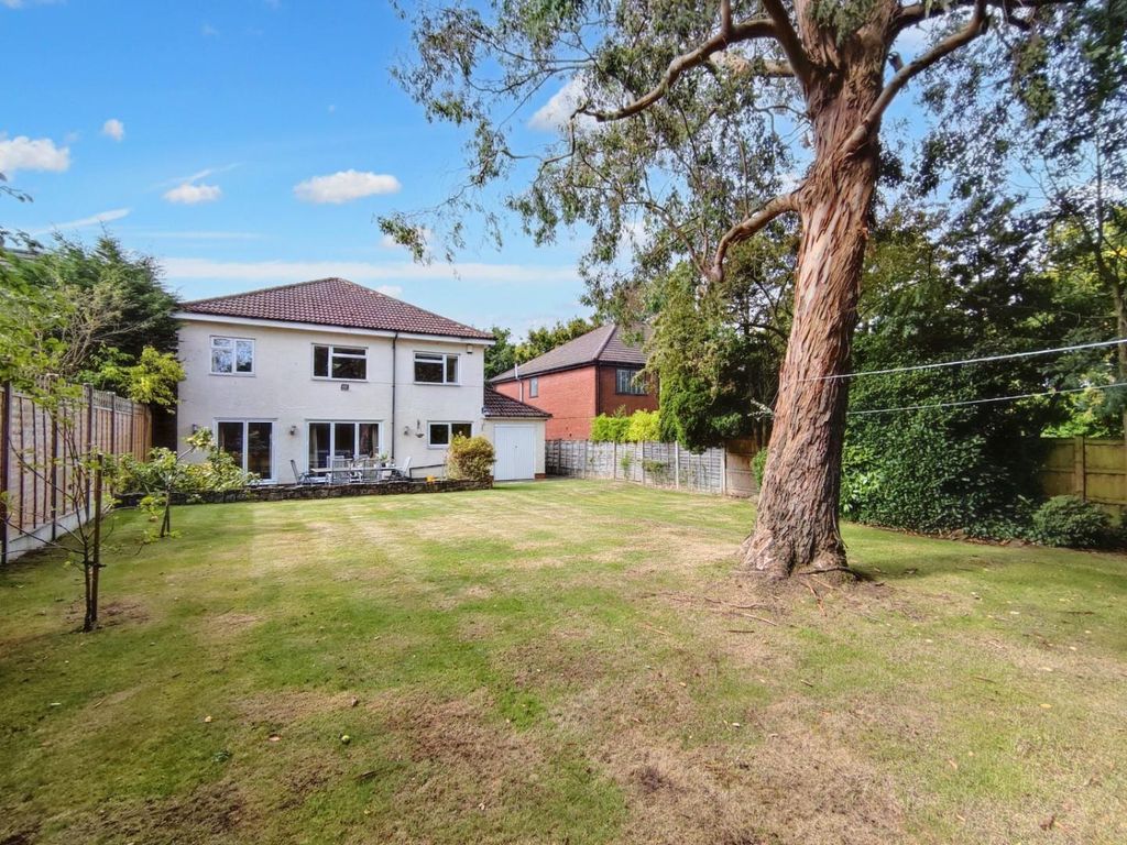 Property photo 2 of 25