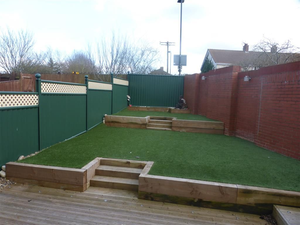 Property photo 3 of 8 Garden