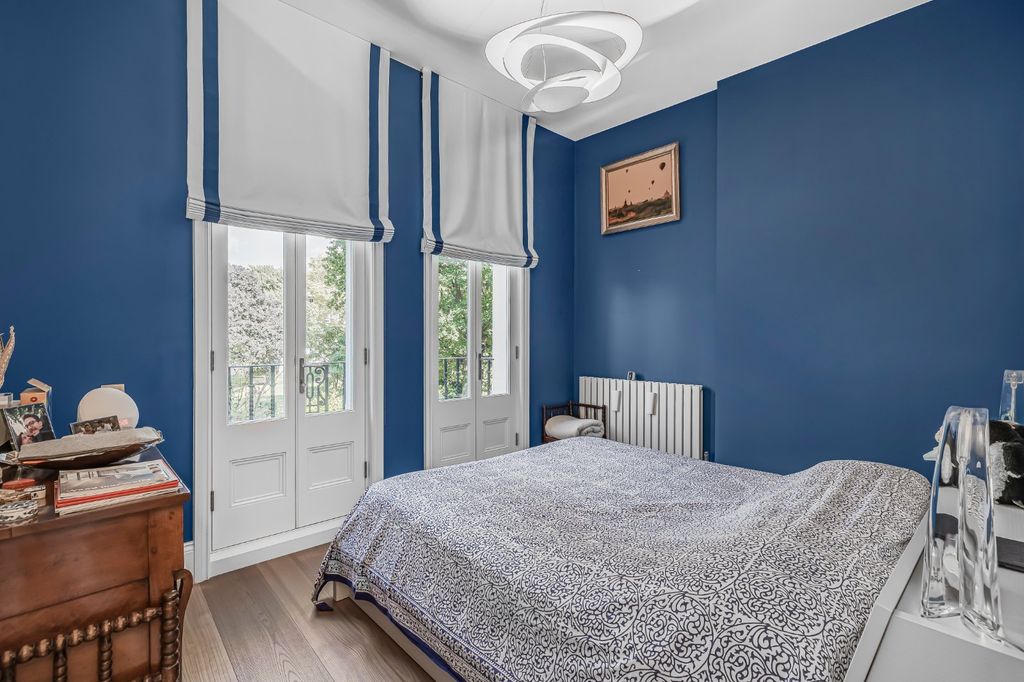 Property photo 3 of 21 Picture 3