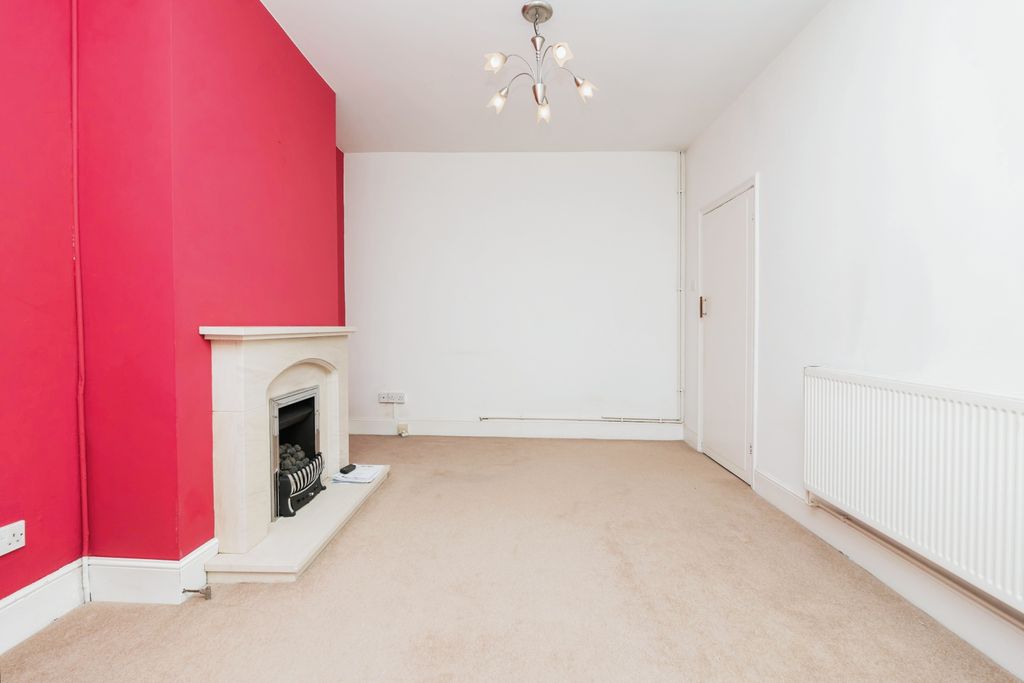 Property photo 3 of 17 Photography